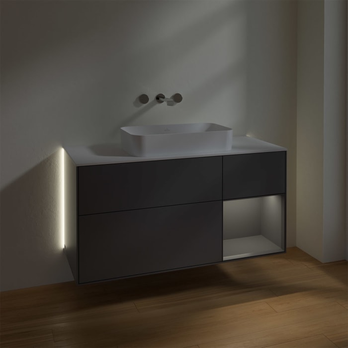 Villeroy & Boch Finion Waschtischunterschrank 120 cm mit Regalelement rechts und Abdeckplatte, mit Wandbeleuchtung