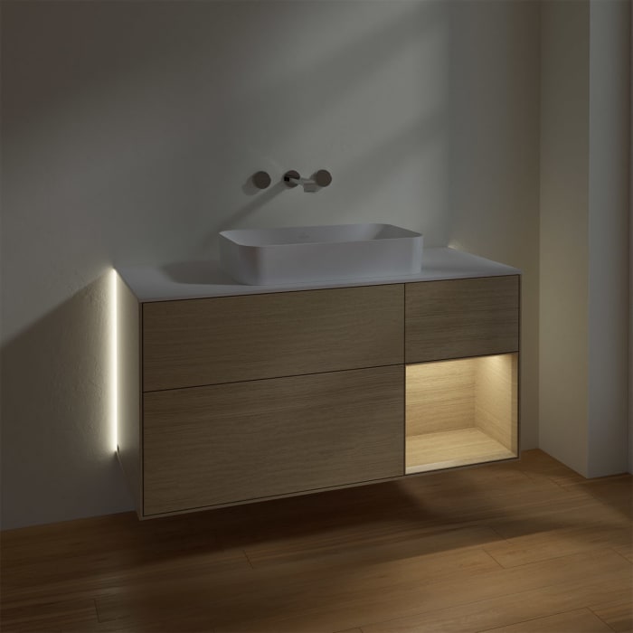 Villeroy & Boch Finion Waschtischunterschrank 120 cm mit Regalelement rechts und Abdeckplatte, mit Wandbeleuchtung