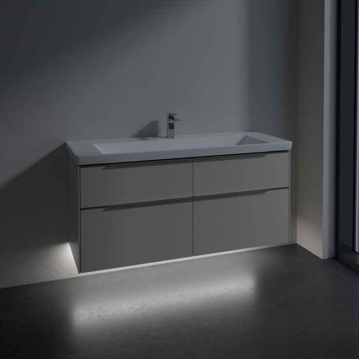 Villeroy & Boch Subway 3.0 Badmöbel-Set 130 cm mit Beleuchtung, 4 Auszüge