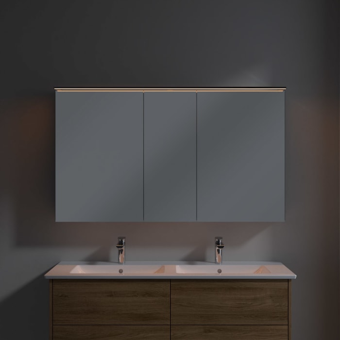 Villeroy & Boch Finero Waschtischunterschrank 130 cm mit Doppelwaschtisch und Spiegelschrank, 4 Auszüge