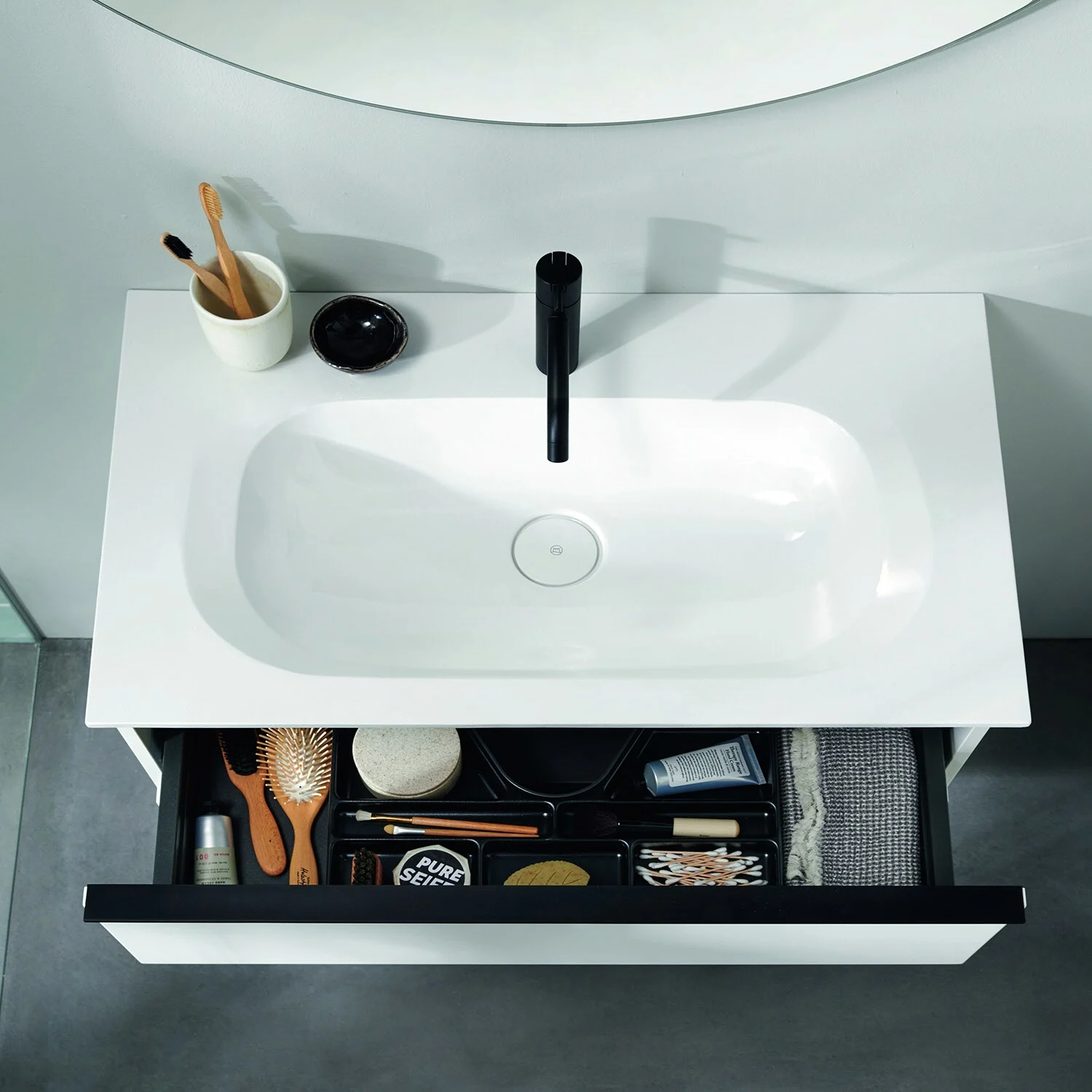 burgbad Fiumo Mineralguss-Waschtisch mit Unterschrank 82 cm, mit Griff G0200 Bild 6