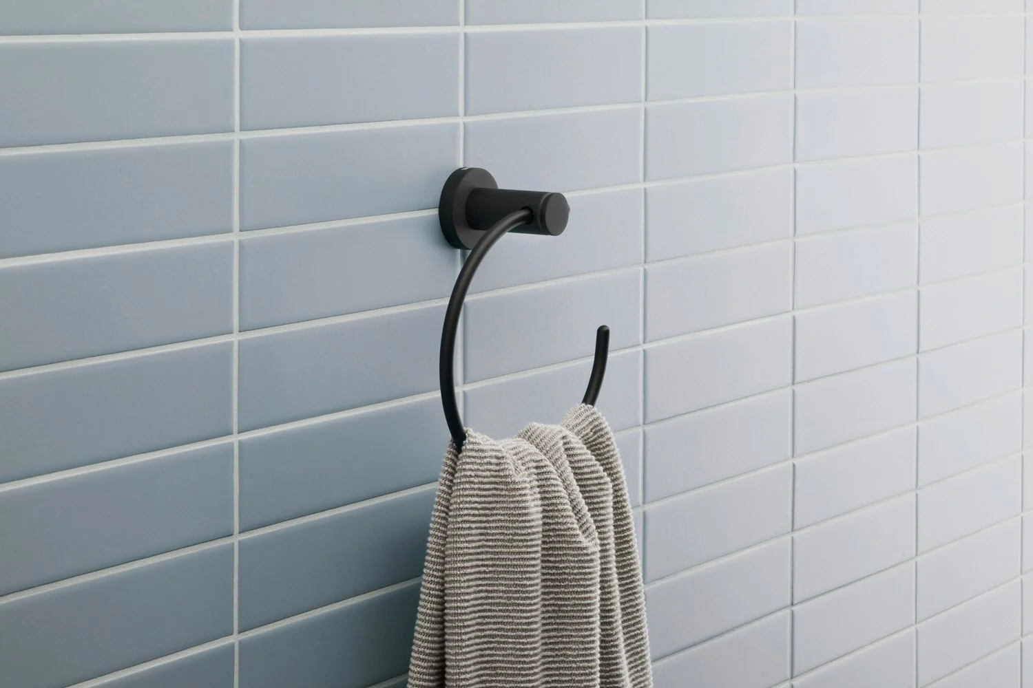 Duravit D-Code Handtuchring Bild 3