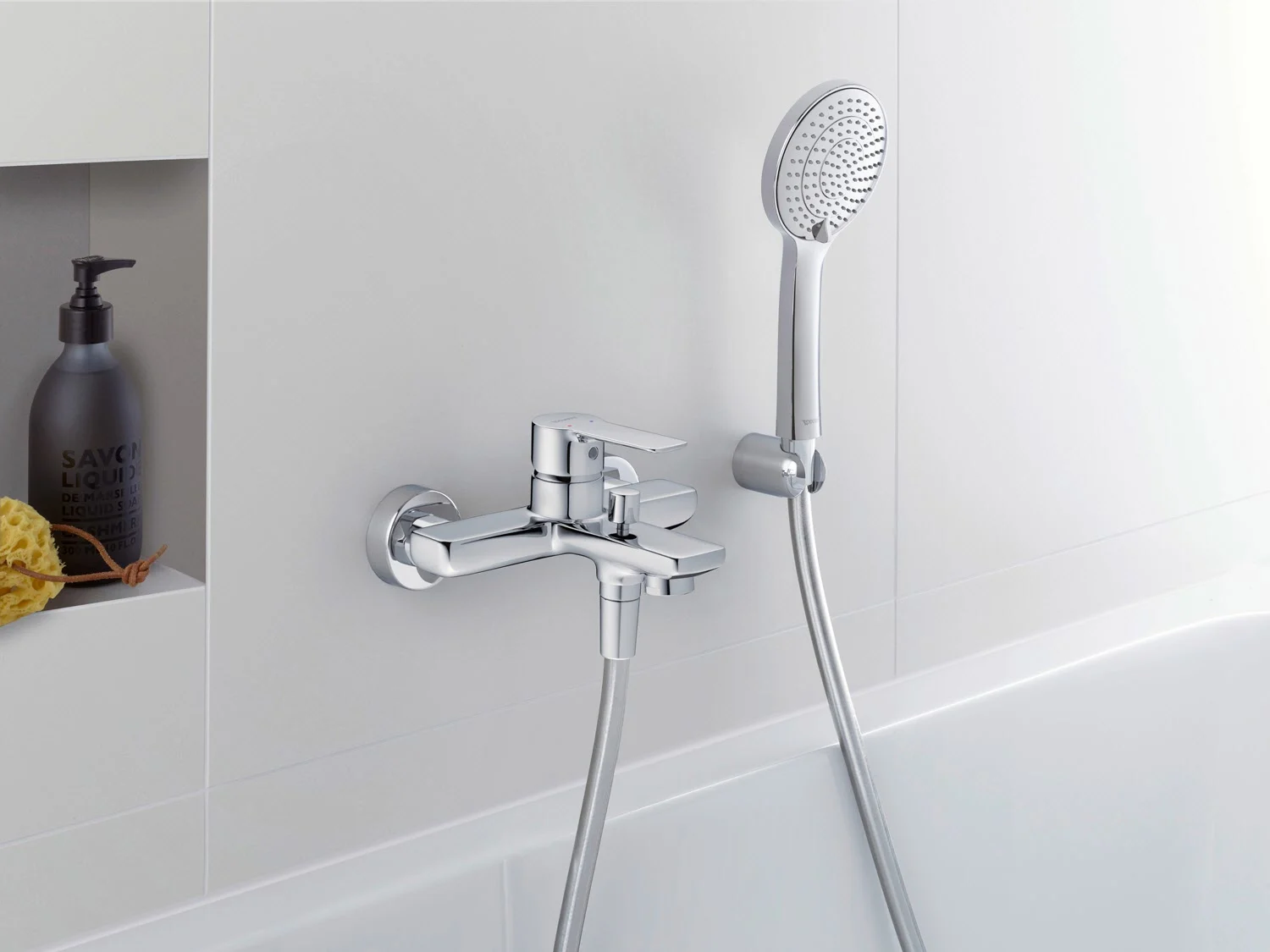 Chromowana bateria wannowa z prysznicem ręcznym, Duravit