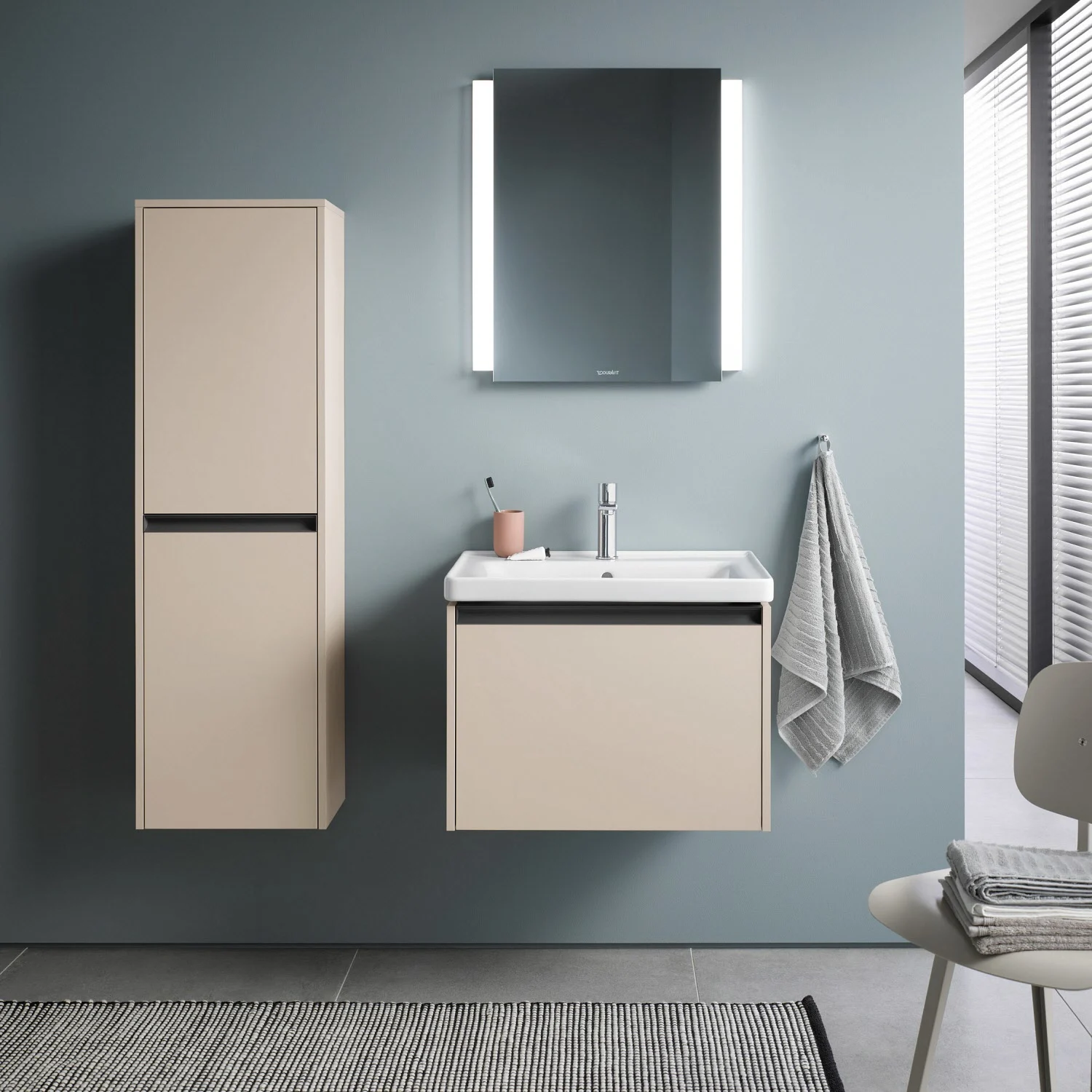 Duravit Ketho.2 Halbhochschrank 40 x 132 cm, Türanschlag links Bild 3