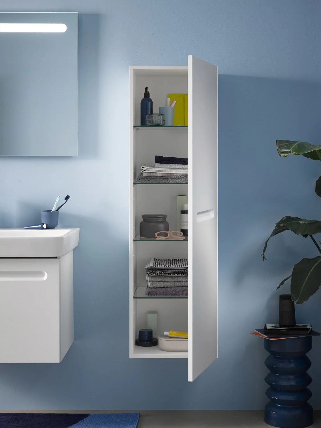 Otwarta biała szafka w łazience, Duravit