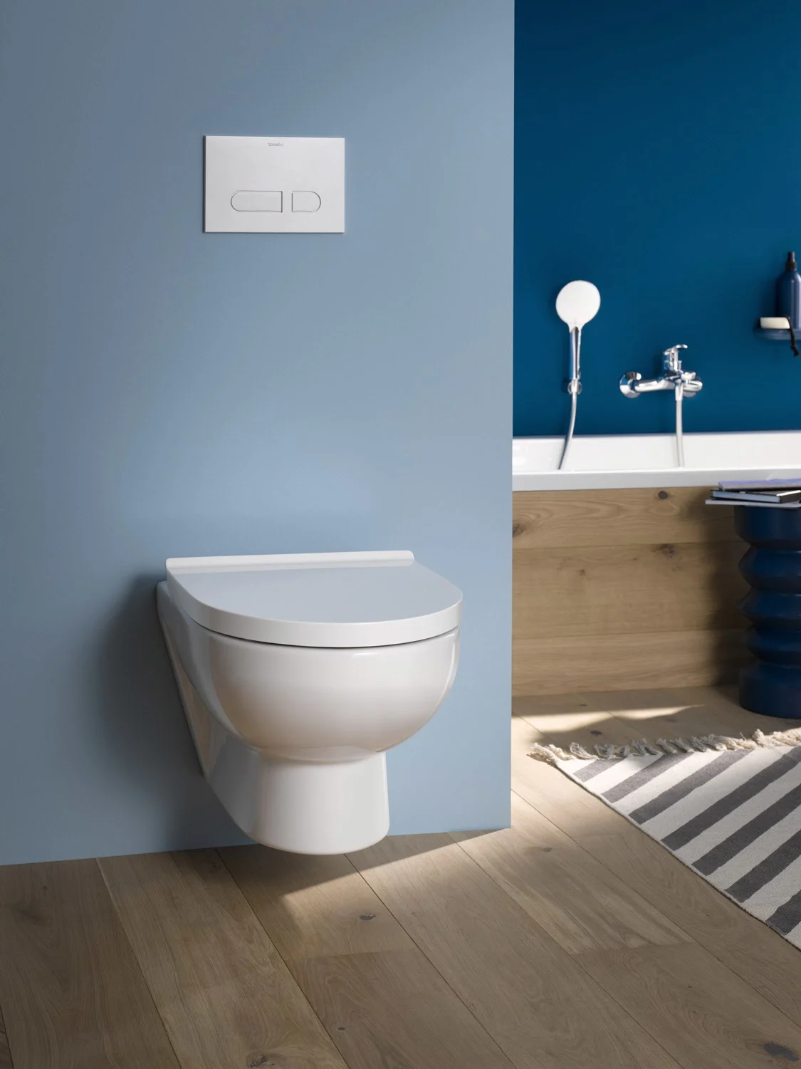 Toaleta podwieszana w nowoczesnej łazience, Duravit