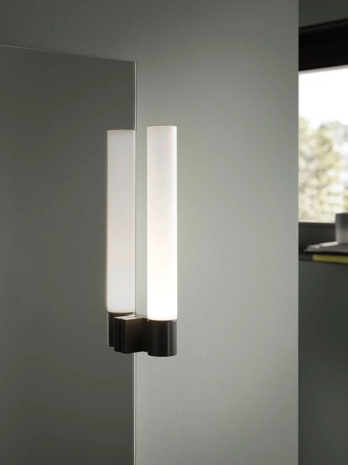 Duravit Sivida Spiegel 133 x 65 cm Bild 4