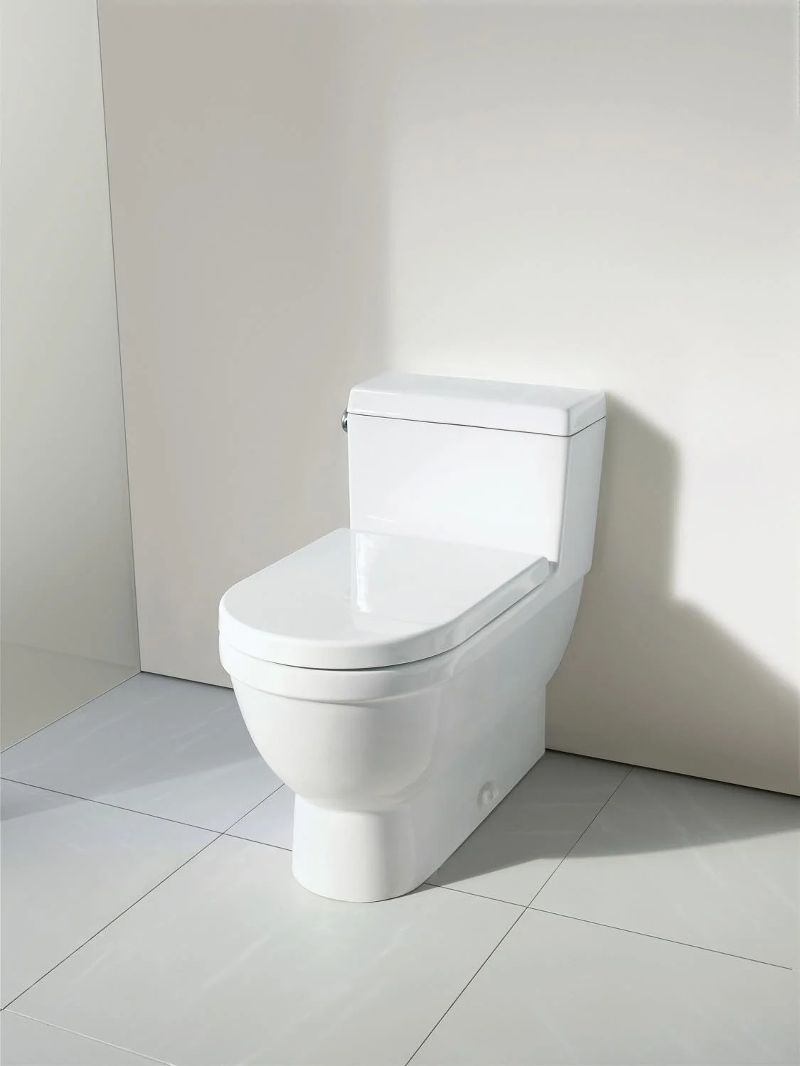 Biała toaleta w nowoczesnej łazience, Duravit
