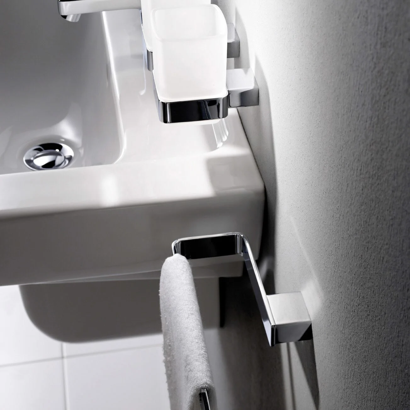 Emco Loft Handtuchring starr Bild 2