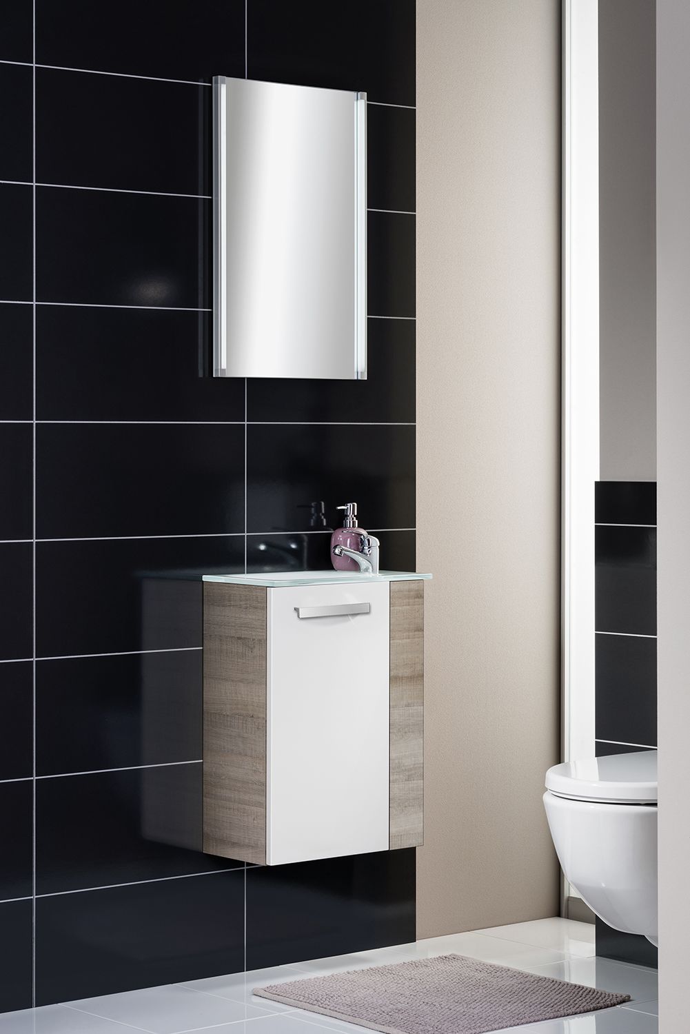 Fackelmann LED-Line Badspiegel mit seitlicher Beleuchtung 42,5 x 67 cm in Silbergrau 2