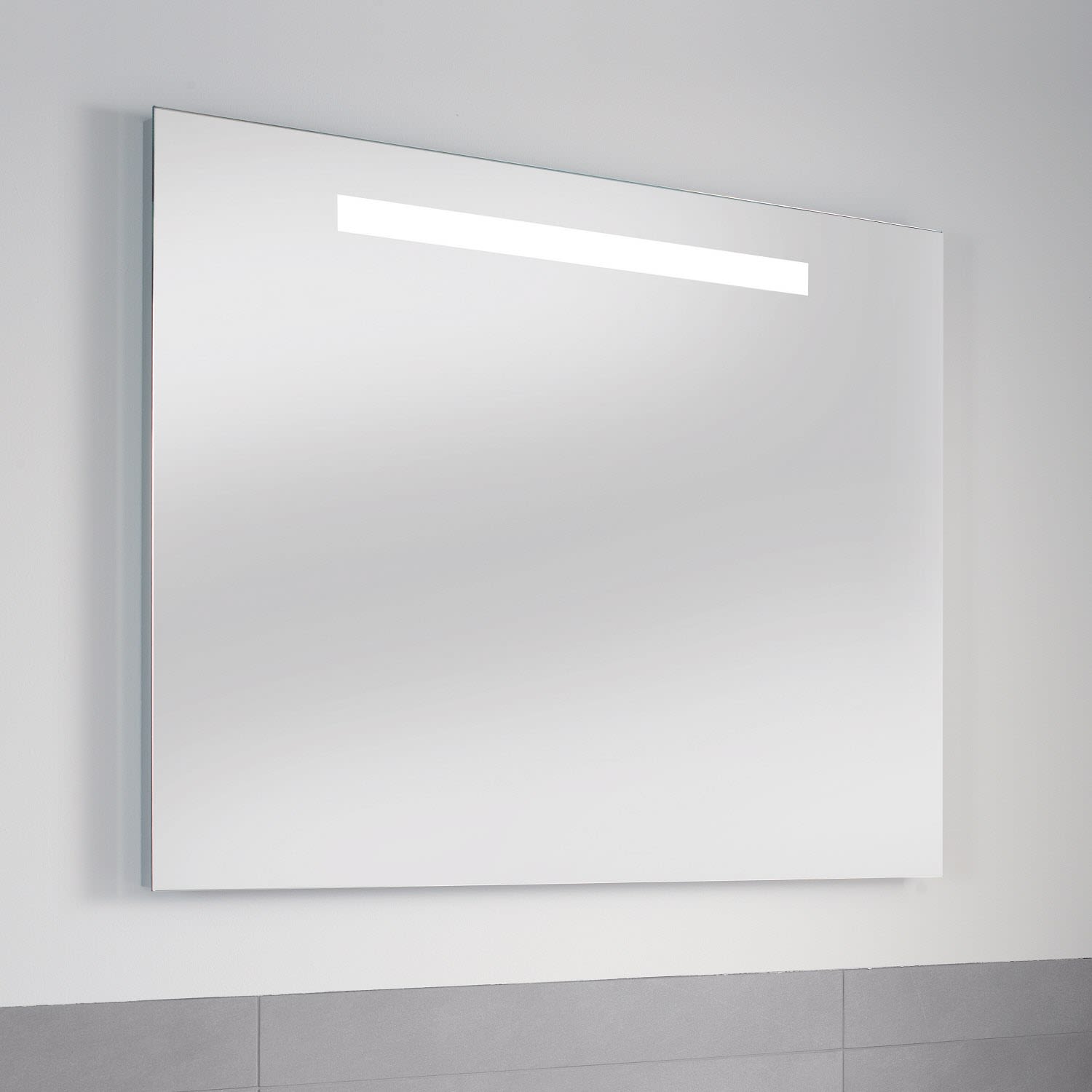 Villeroy und Boch Villeroy et Boch Plus à voir Miroir lumineux LED A430A500 80 x 60 x 3 cm, 10 W, pour commutation de pièce, IP44