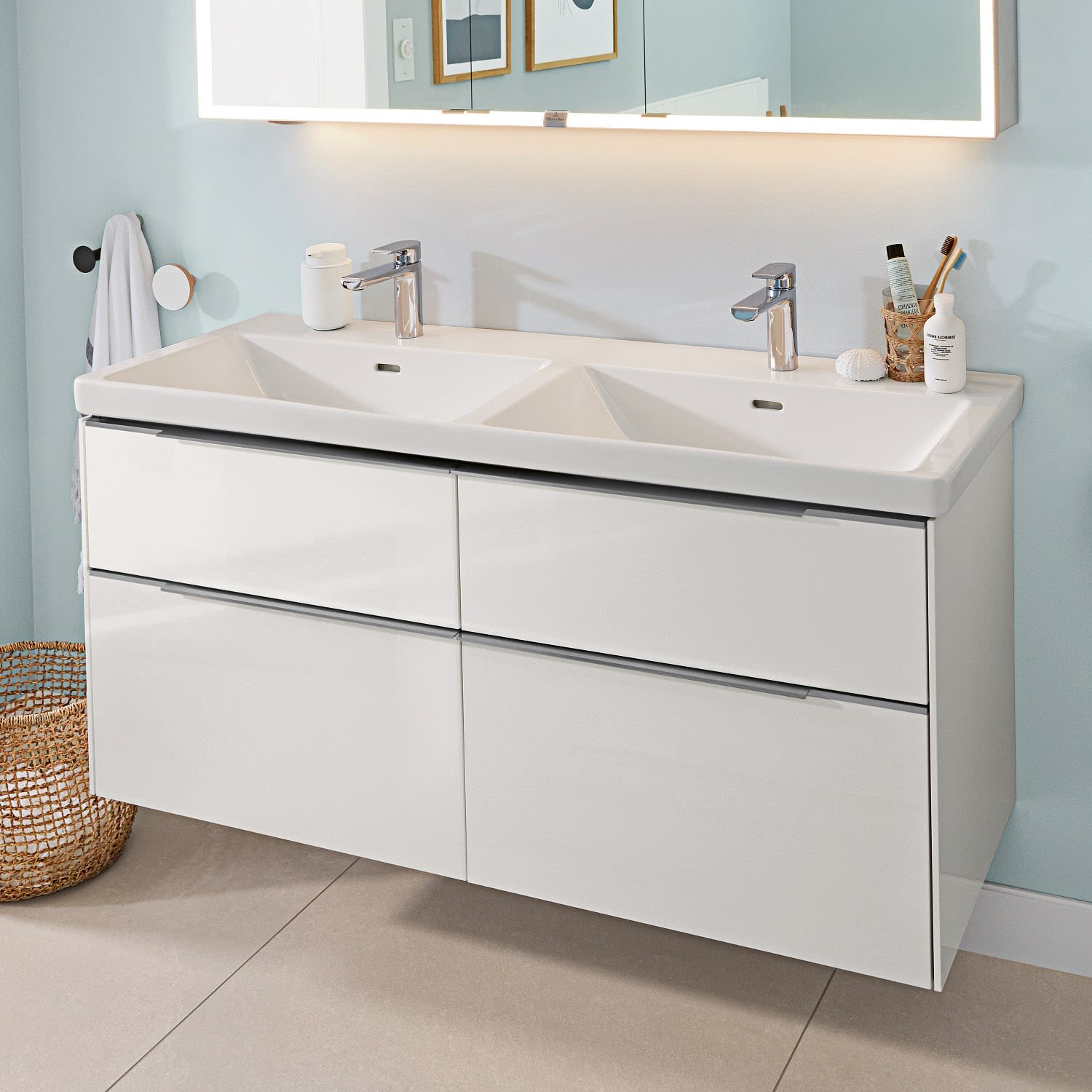 Villeroy & Boch Subway 3.0 Waschtischunterschrank 127,2 cm, 4 Ausz&uuml;ge, ohne LED-Beleuchtung, f&uuml;r Doppel-Waschtisch, Badm&ouml;bel, C56800VE