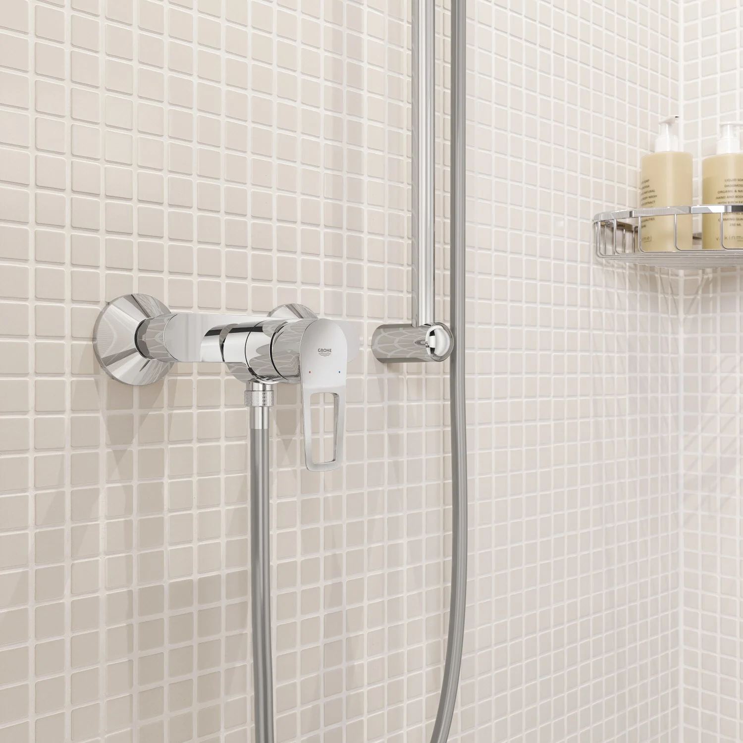 Bateria prysznicowa Grohe w kafelkowym prysznicu, Grohe