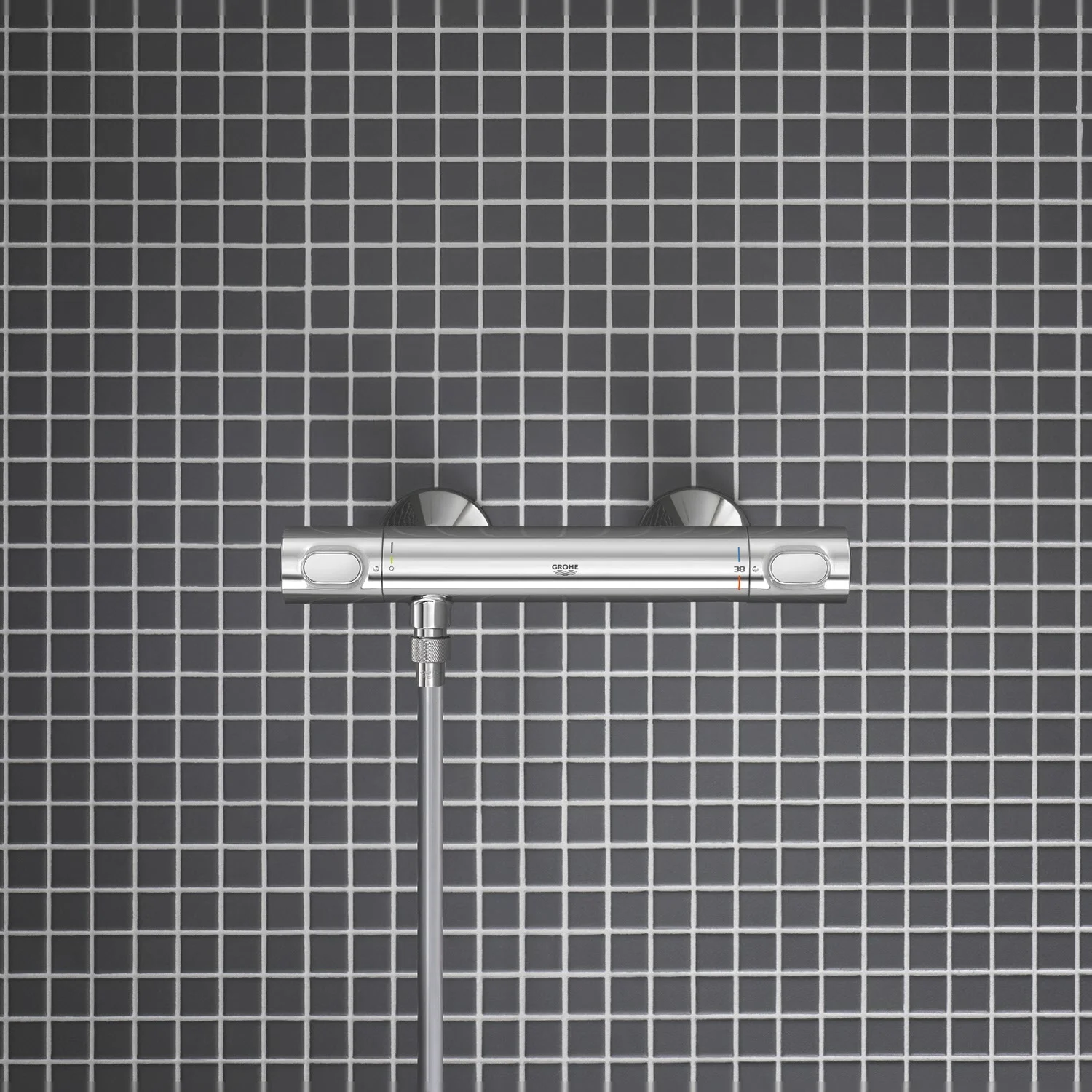 Bateria termostatyczna na tle płytek, Grohe