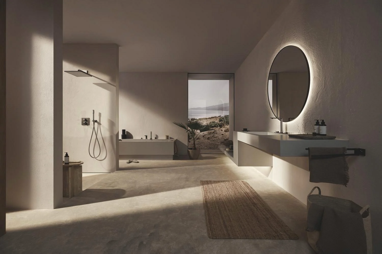 Elegancka łazienka z prysznicem i dużym lustrem, Grohe