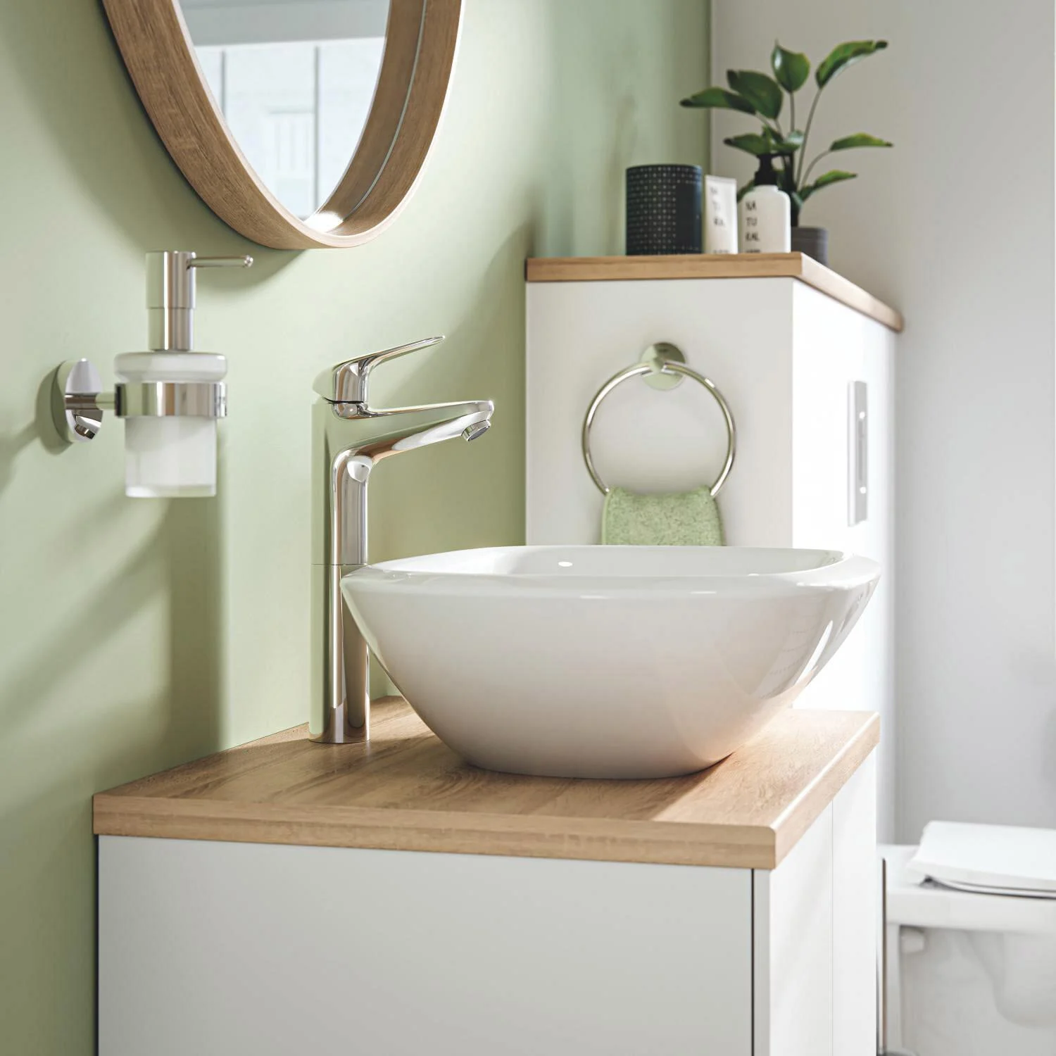 Łazienka z umywalką i baterią jednouchwytową, Grohe