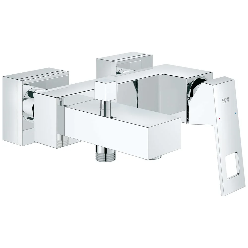 Chromowana bateria wannowa widok z boku, Grohe