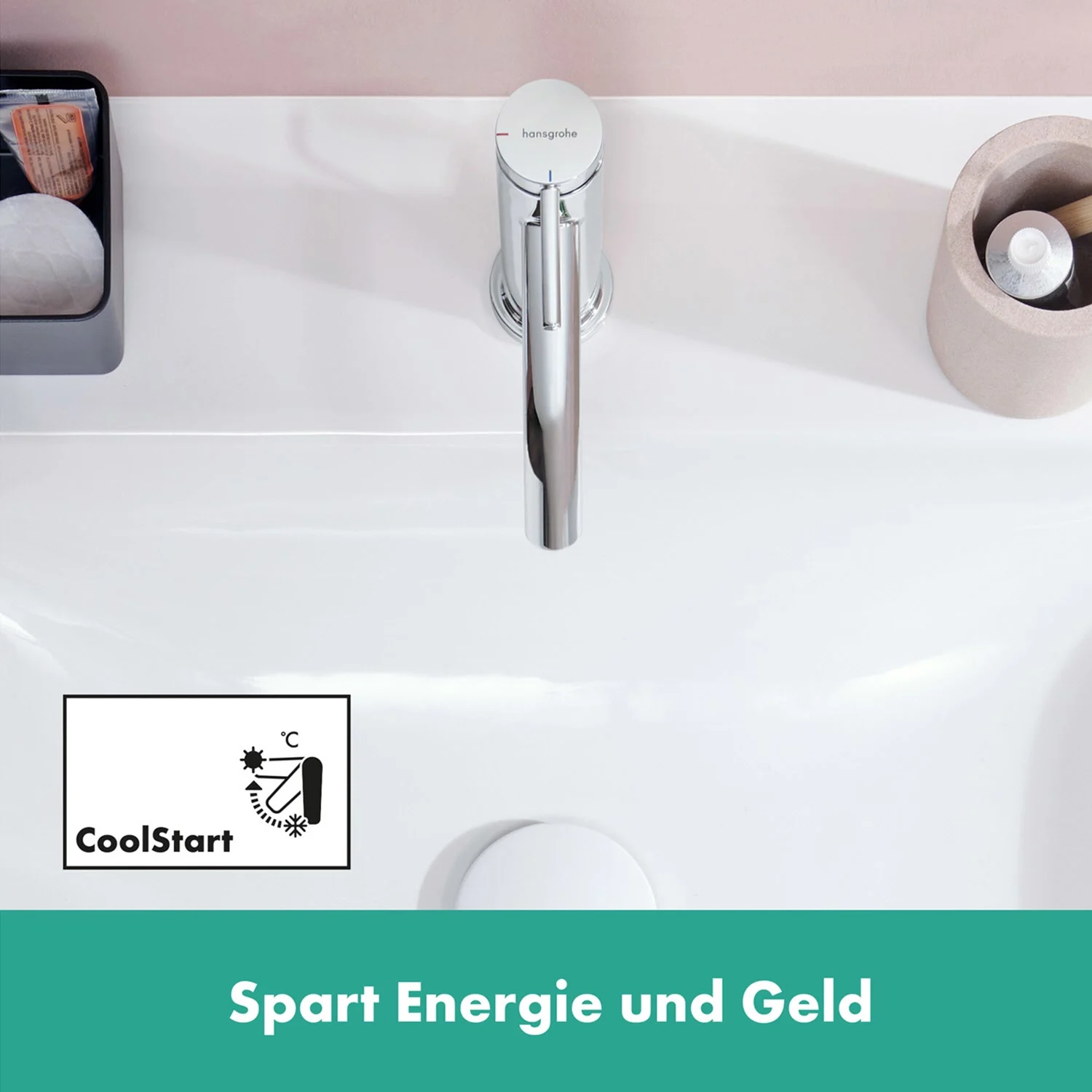 Srebrny kran z góry z logo CoolStart, hansgrohe