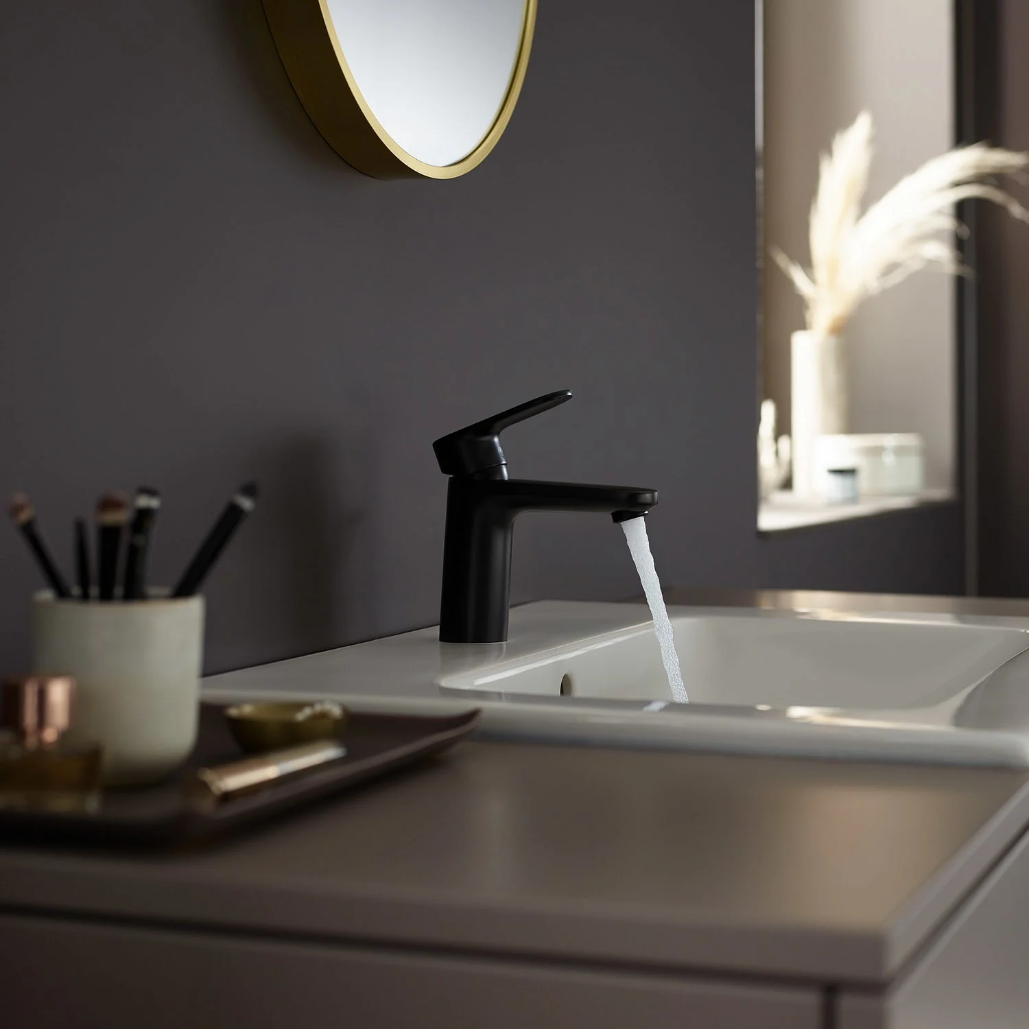 hansgrohe Vernis Blend Einhebel-Waschtischarmatur 100 CoolStart, mit Push-Open Ablaufgarnitur Bild 2