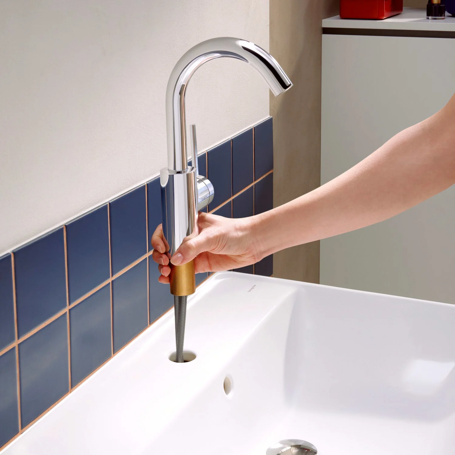 Hansgrohe Zesis S – jednouchwytkowa bateria umywalkowa 210 CoolStart z obrotową wylewką, bez zestawu odpływowego Zdjęcie 3