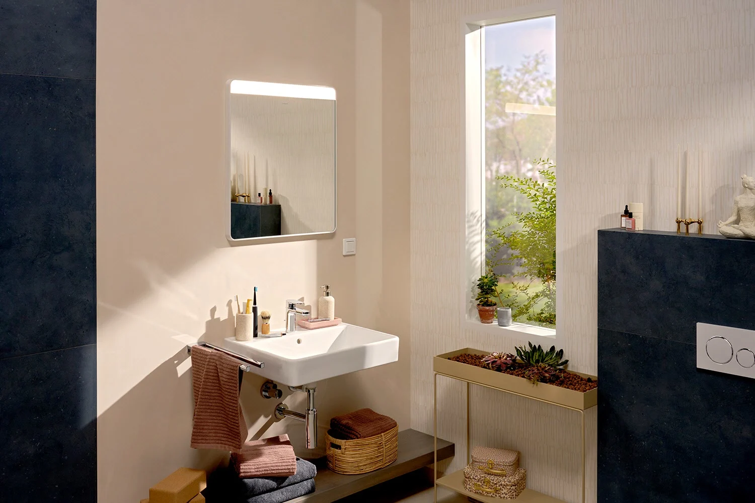 hansgrohe Xanuia Q Waschtisch 600/480 mit Hahnloch und Überlauf Bild 12