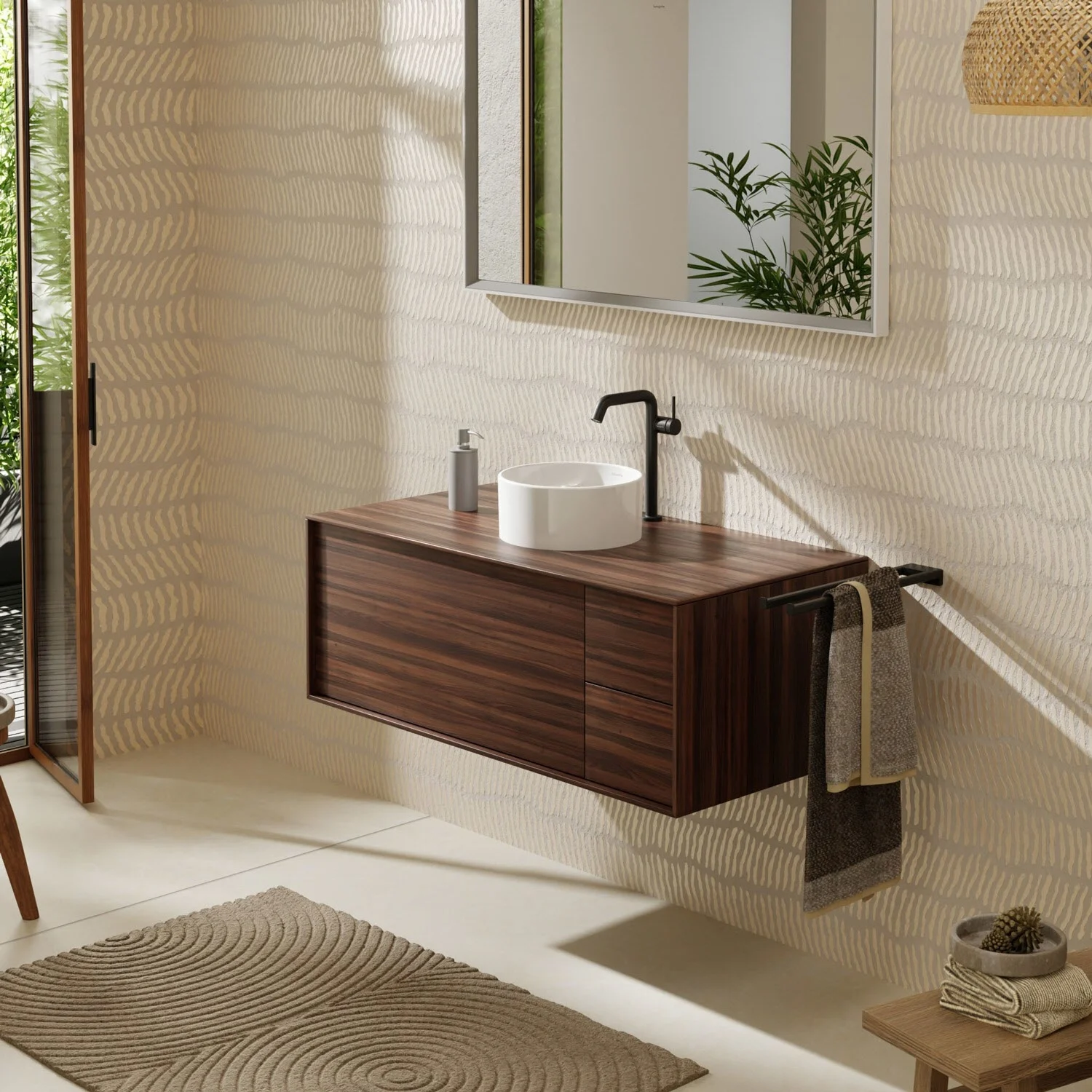Okrągła umywalka nablatowa w nowoczesnej łazience, hansgrohe