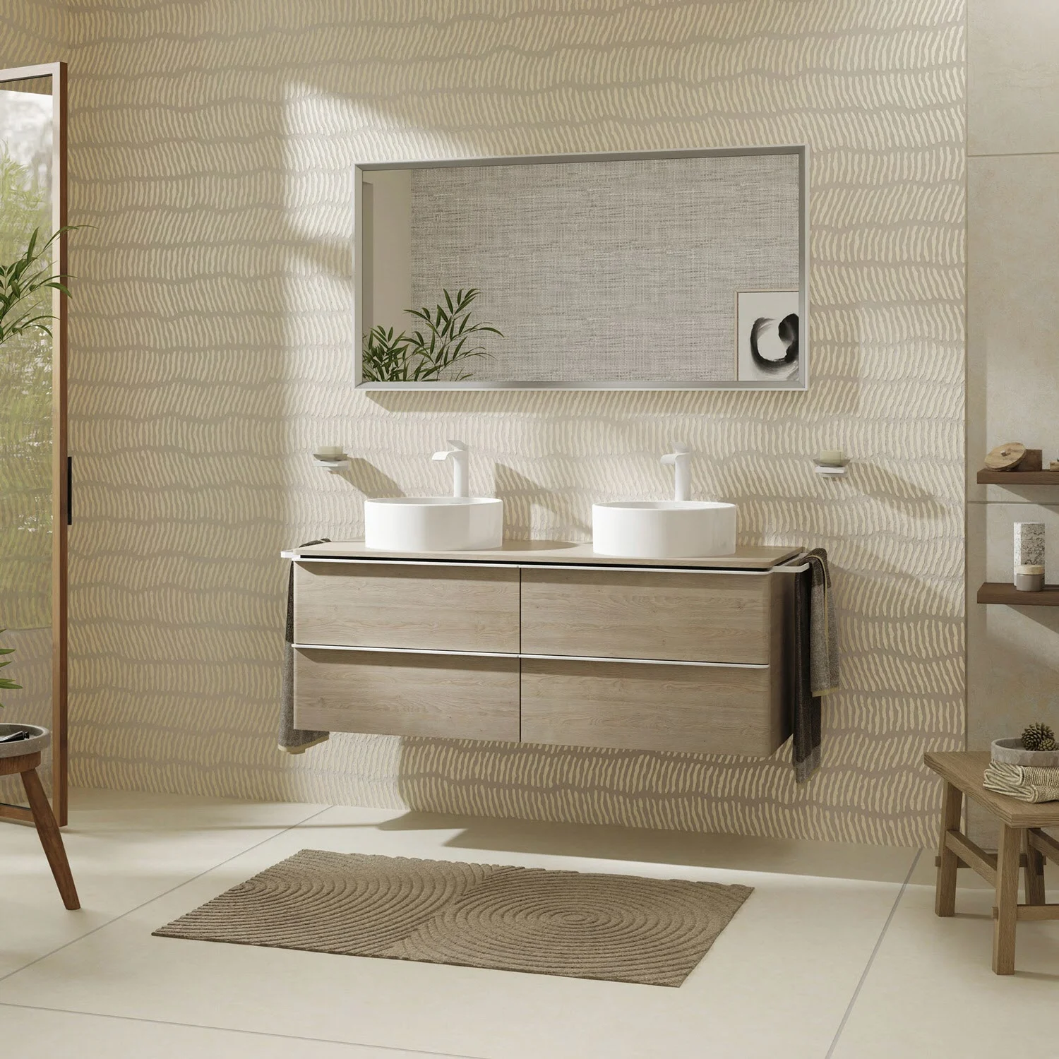 Łazienka z podwójną umywalką i lustrem, hansgrohe