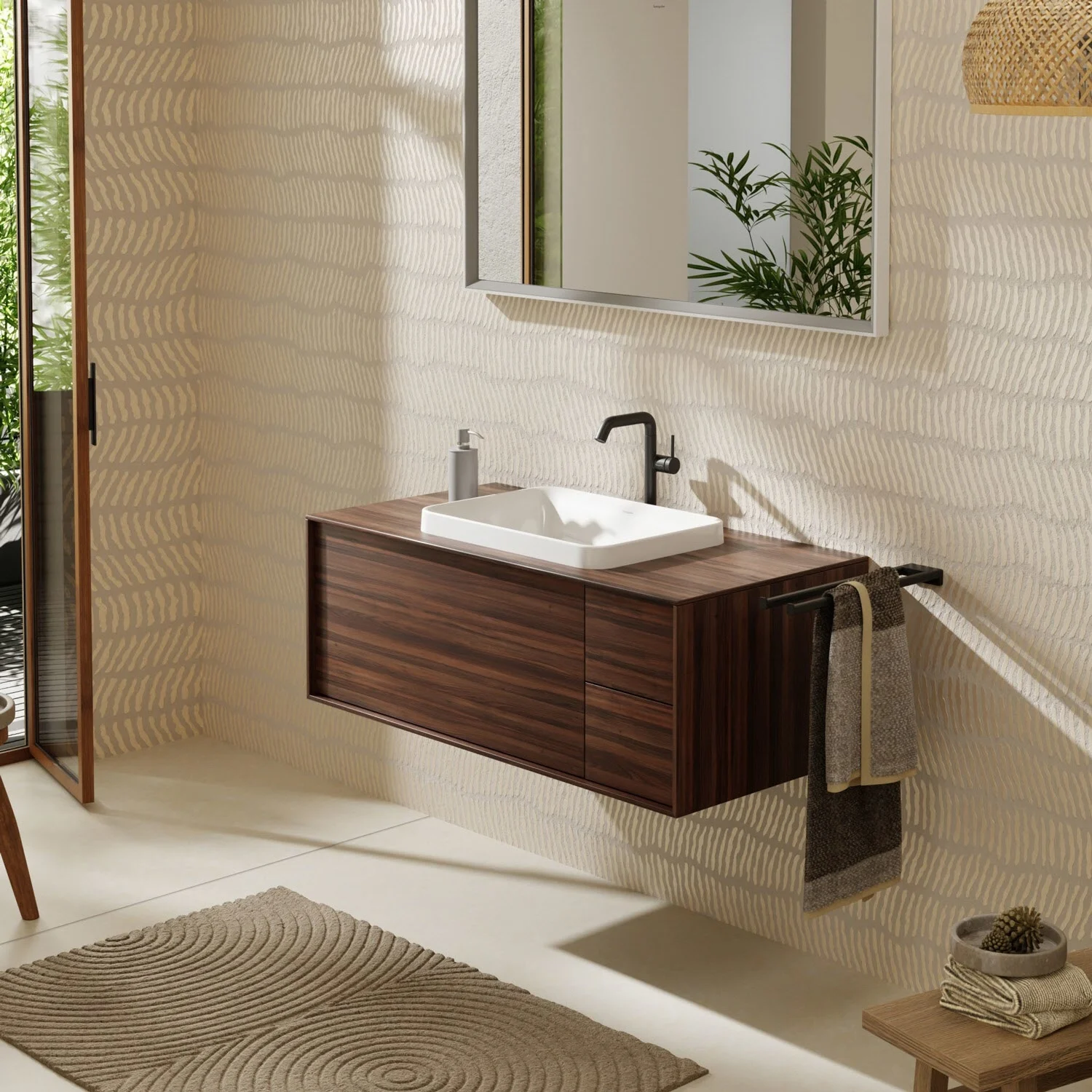 Nowoczesna umywalka w łazience z drewnianą szafką, hansgrohe