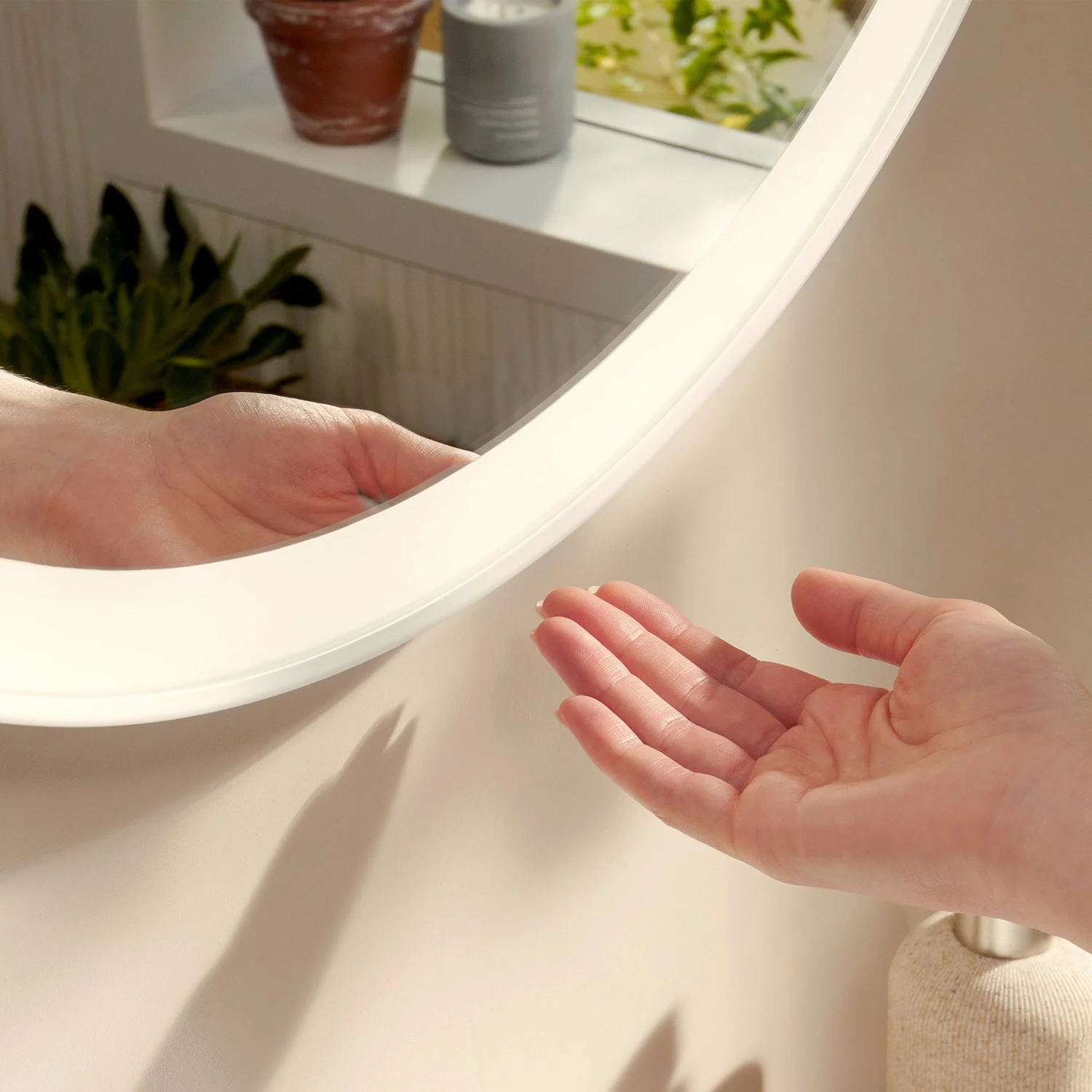hansgrohe Xarita Lite S Spiegel mit runder LED-Beleuchtung 700/30 IR Sensor Bild 6