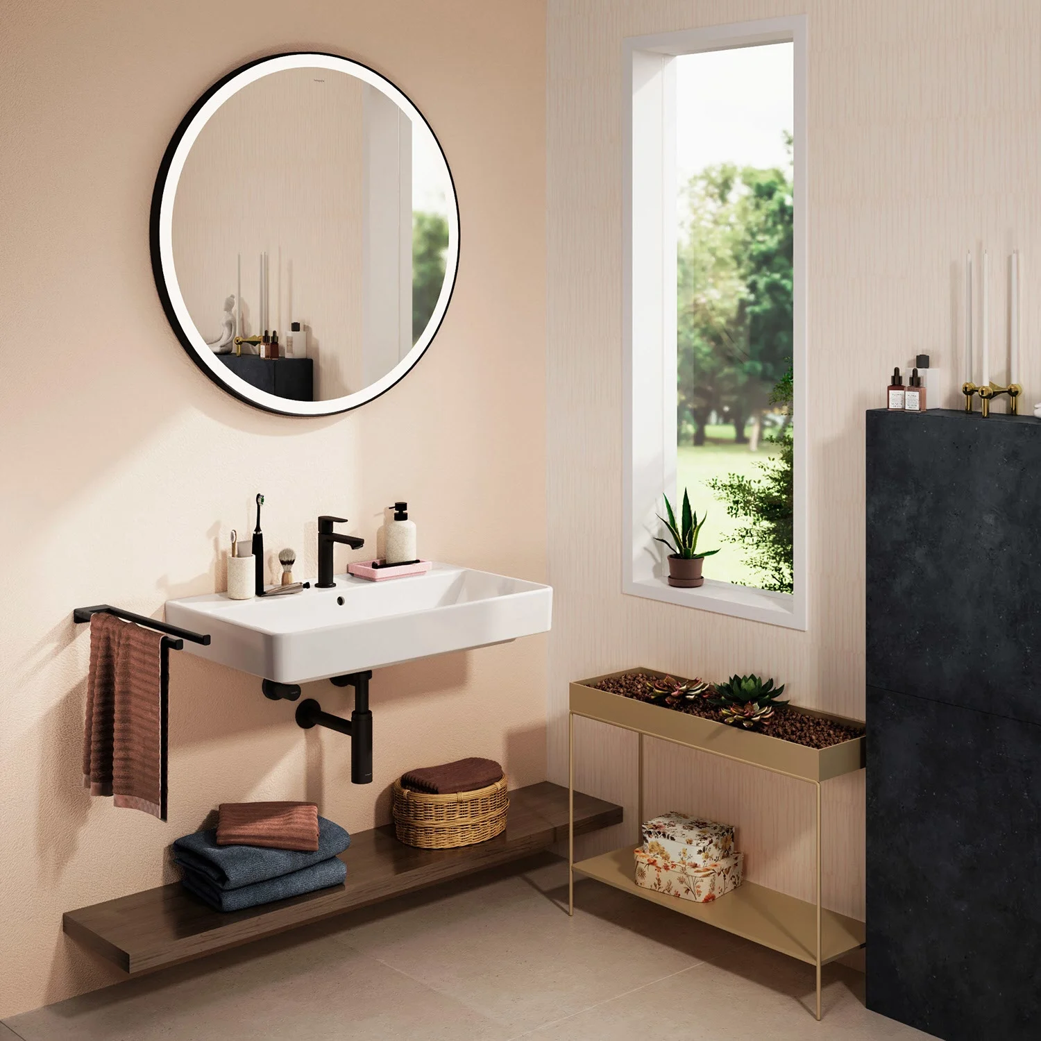 Łazienka z okrągłym lustrem i umywalką, hansgrohe
