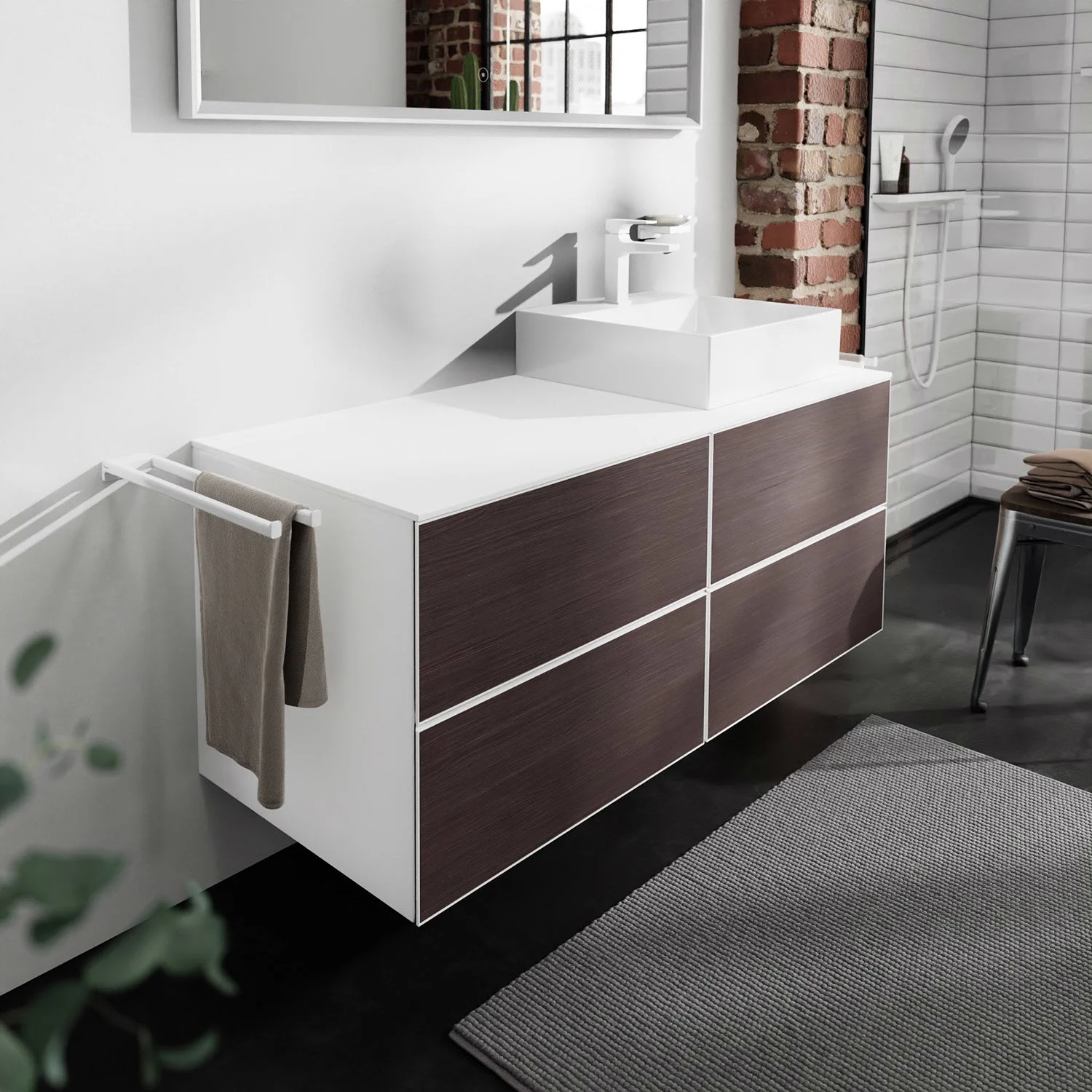 Konsola umywalkowa z uchwytem na ręcznik w łazience, hansgrohe