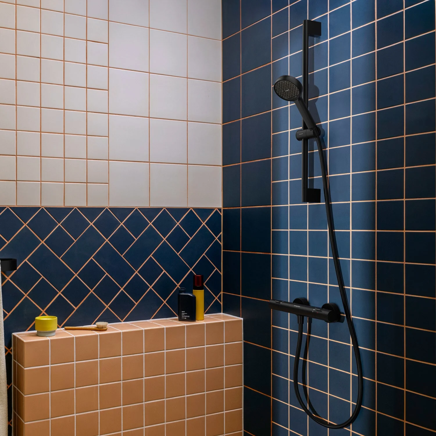 Zestaw prysznicowy Hansgrohe Activera Select S 95, 2 rodzaje strumienia, oszczędzający wodę+, z drążkiem prysznicowym 65 cm Zdjęcie 3