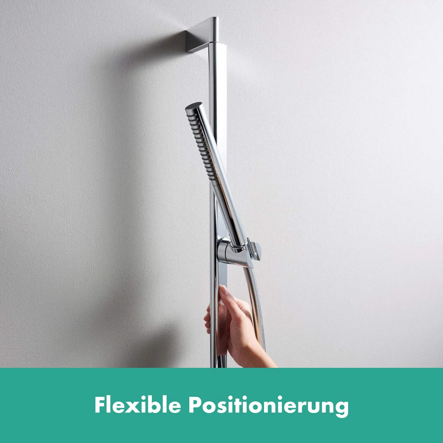 Srebrny drążek prysznicowy z rączką na ścianie, hansgrohe