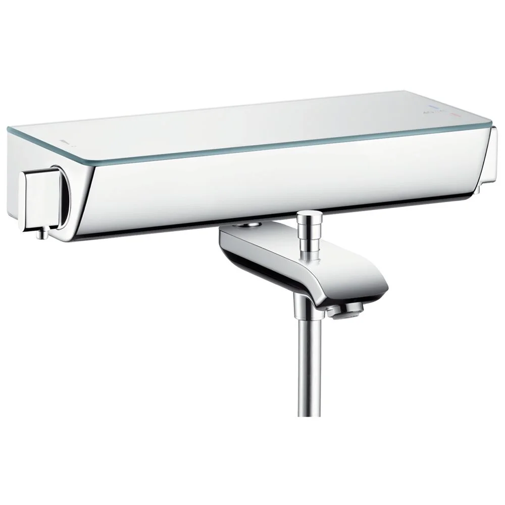 Termostat widok z boku z chromowanym wykończeniem, hansgrohe