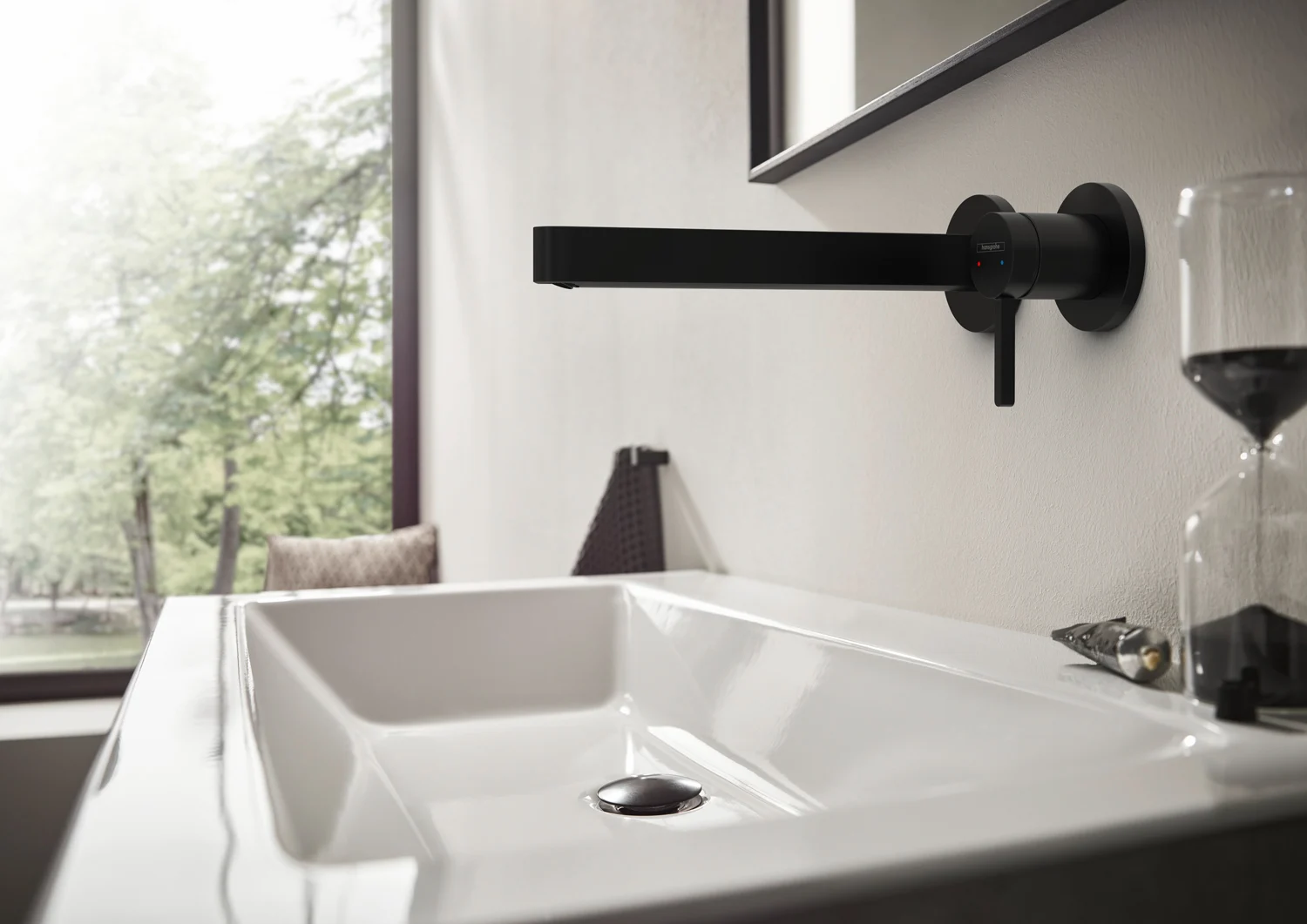 hansgrohe Finoris Einhebel-Waschtischarmatur Unterputz für Wandmontage mit Auslauf 22,8 cm Bild 2