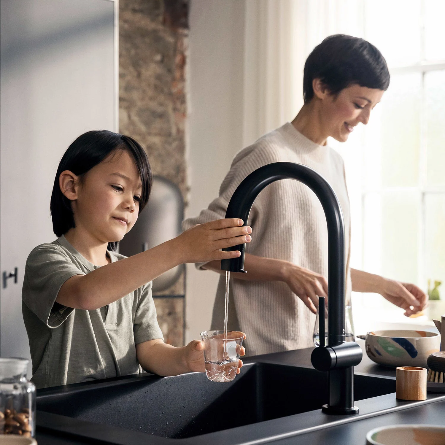 hansgrohe Aqittura M91 Filtersystem 210, Ausziehauslauf, 1jet, sBox, Starter Set, SodaSystem Bild 2