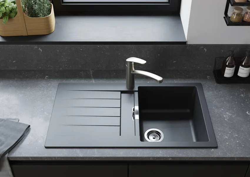 Bateria kuchenna Hansgrohe z zlewem, hansgrohe