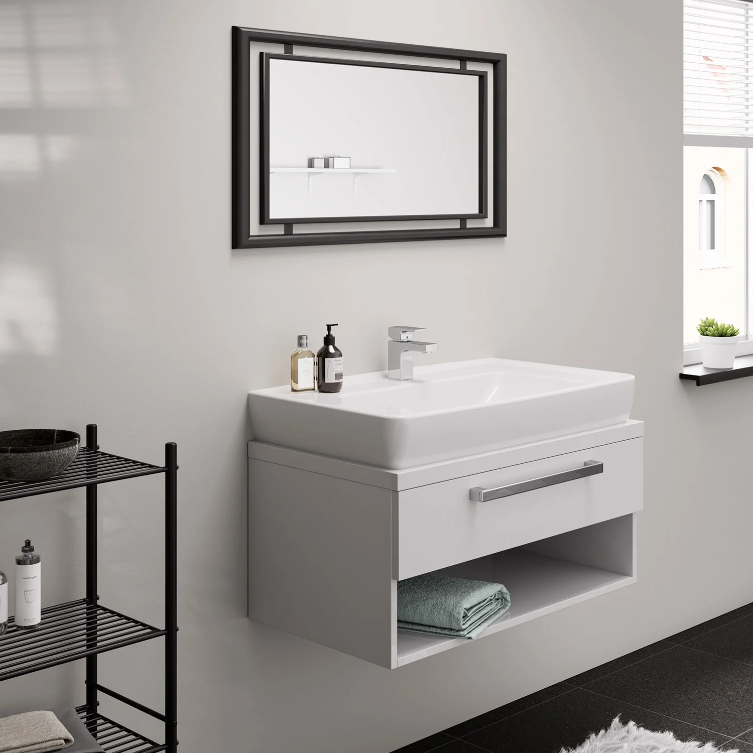 Łazienka z umywalką i lustrem ściennym, hansgrohe
