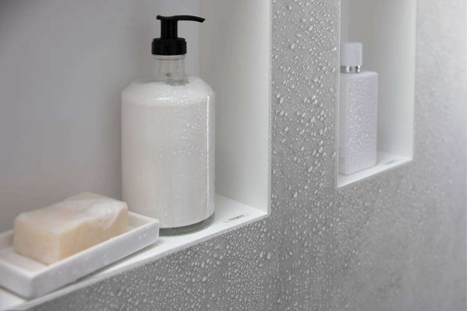 hansgrohe XtraStoris Minimalistic Wandnischen-Einbaubox rahmenlos 30 x 10 x 30 cm Bild 2