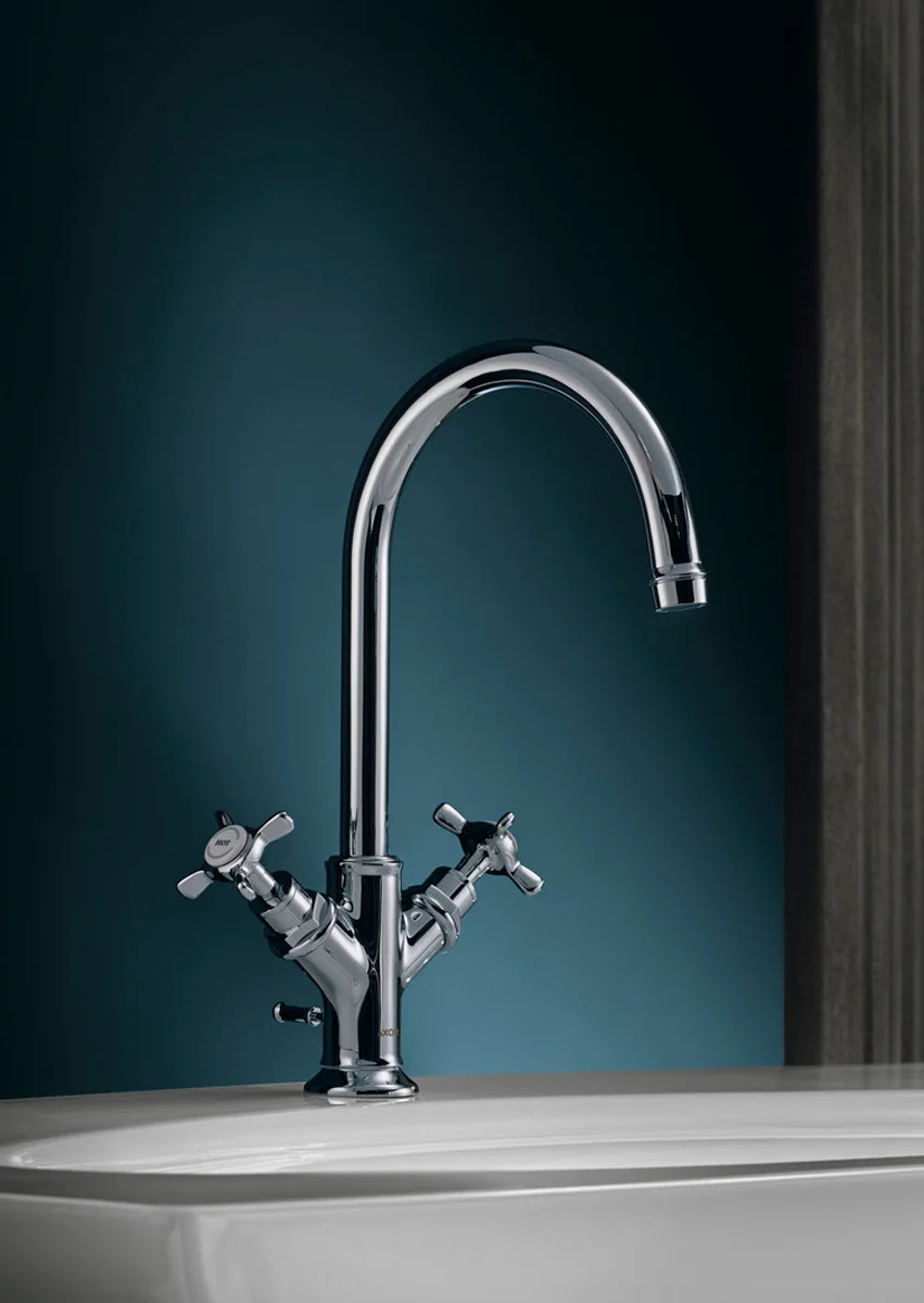 AXOR Montreux Zweigriff-Waschtischarmatur Bild 2