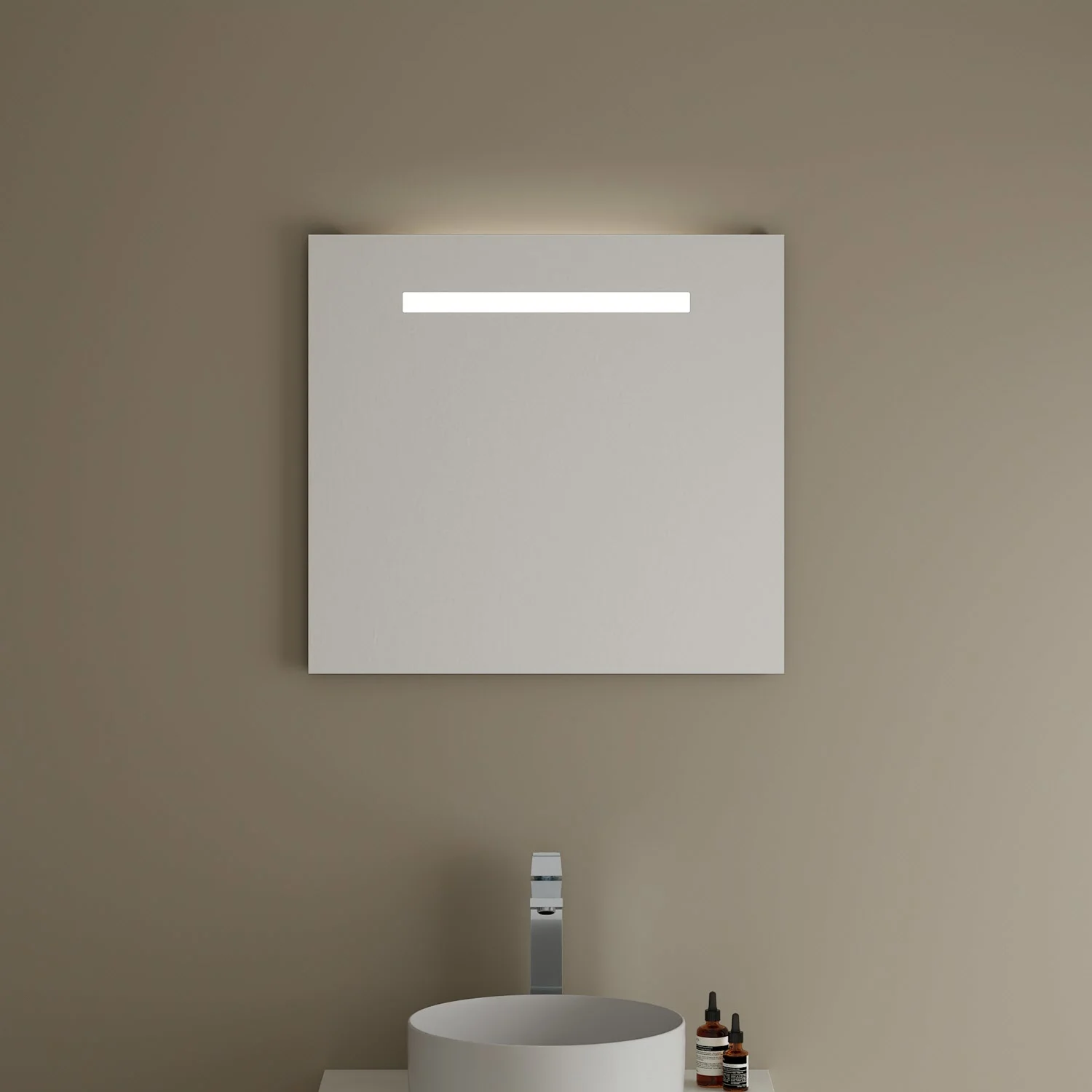 burgbad Eqio Badspiegel mit LED Beleuchtung in Chromoptik – 65 x 60 cm