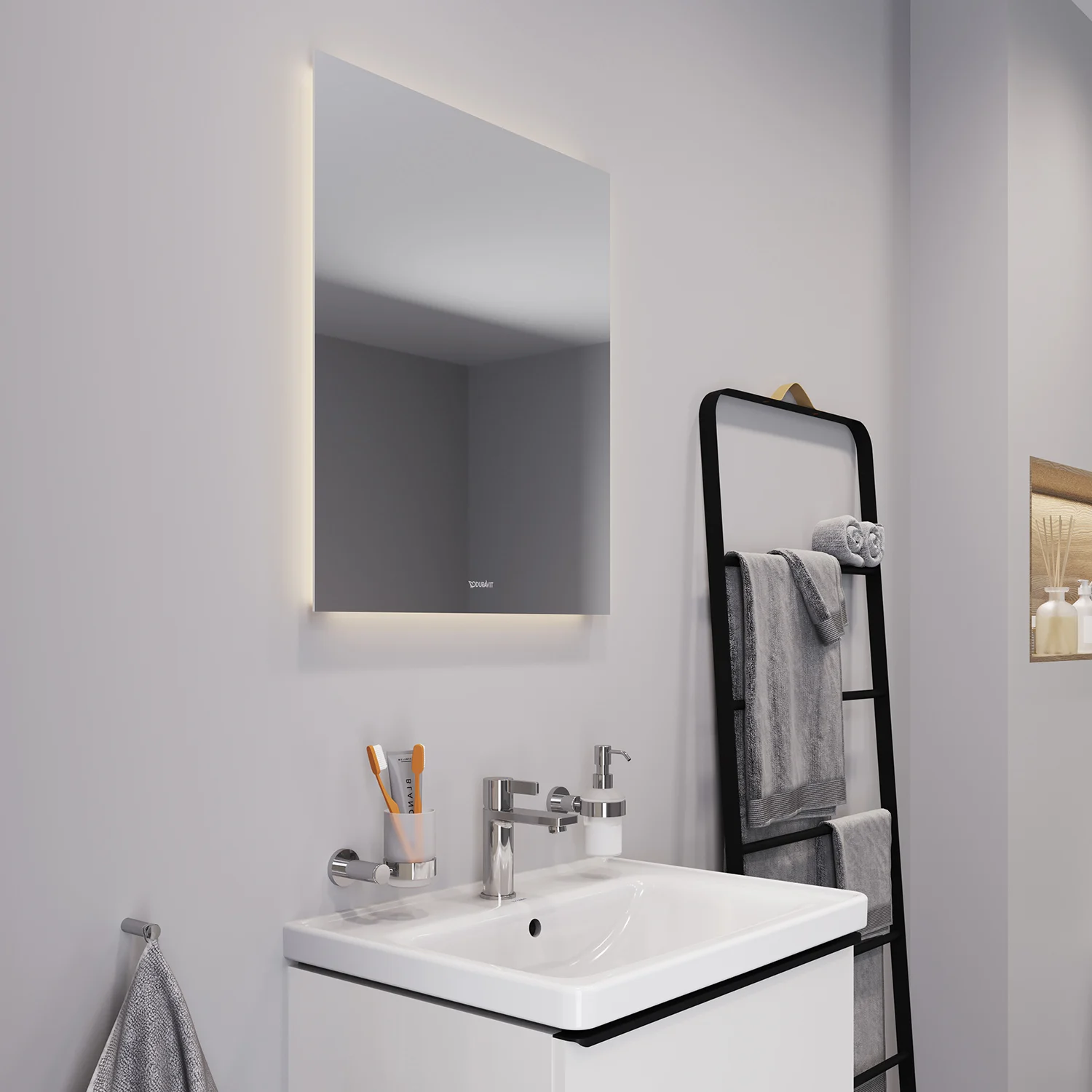 Podświetlane lustro nad umywalką w łazience, Duravit