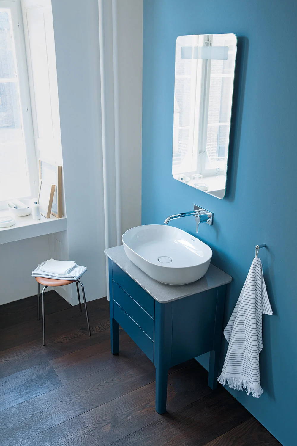 Duravit Luv Waschtischunterbau für Konsole stehend 68,8 x 74,3 cm Bild 3