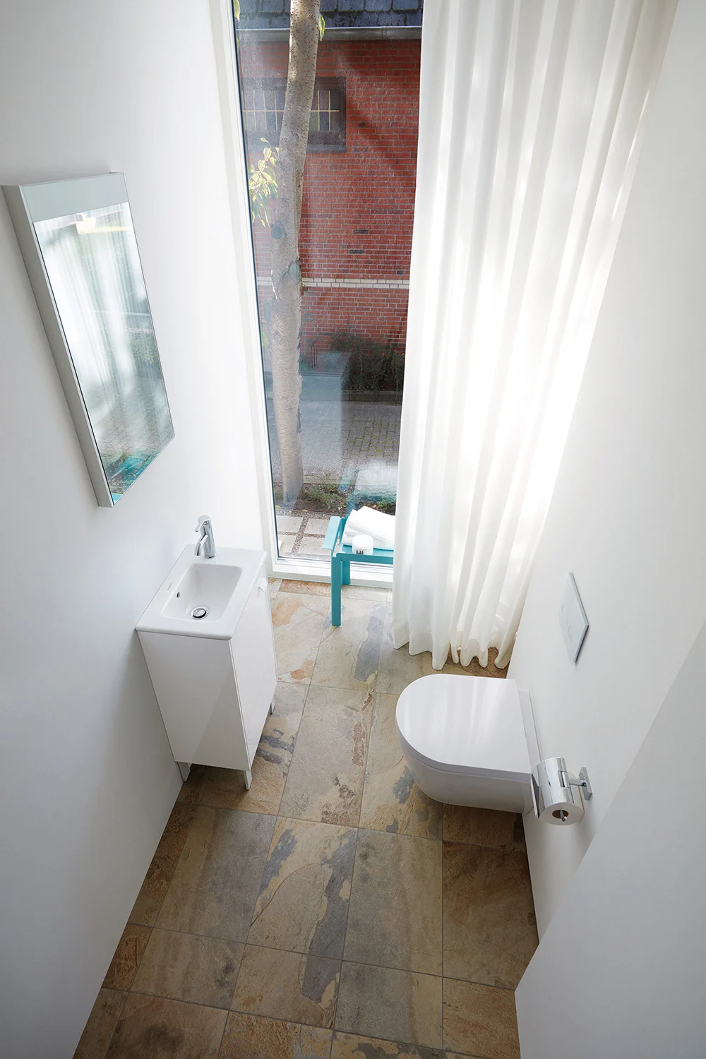 Duravit ME by Starck Wand-WC Compact Rimless Set Bild 7