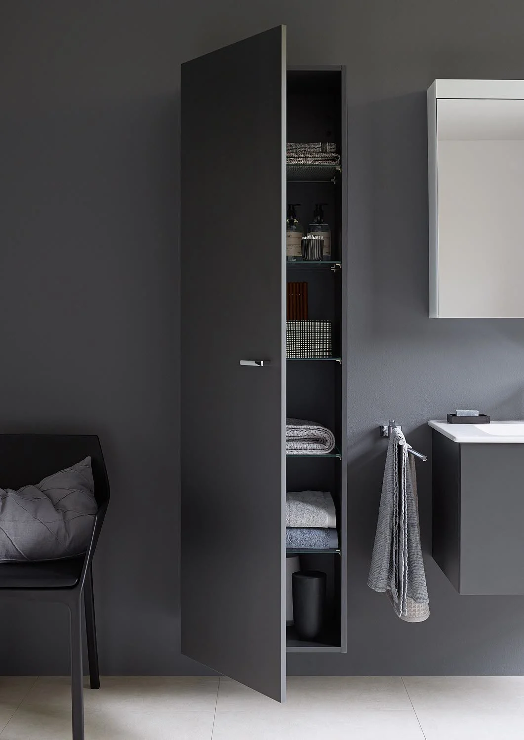 Duravit XBase Hochschrank 40 x 176 cm, 1 Tür Bild 4