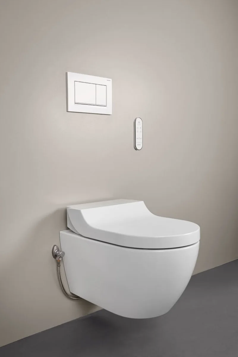 Geberit AquaClean Tuma Comfort WC-Komplettanlage Wand-WC Bild 2