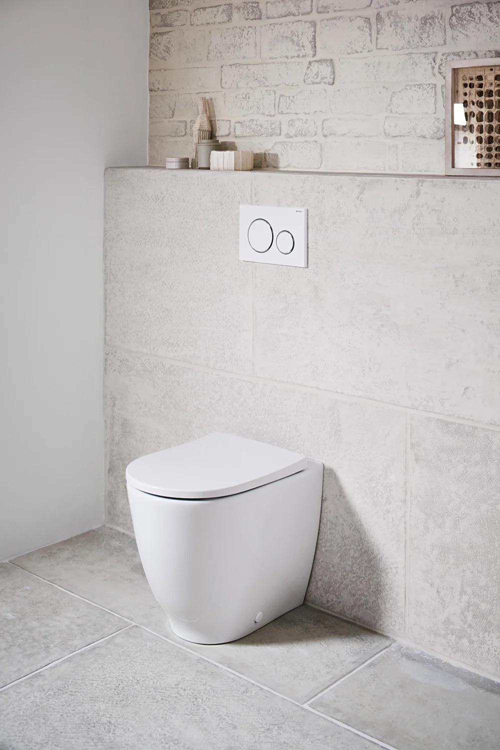 Geberit Acanto WC-Sitz mit Absenkautomatik Bild 2