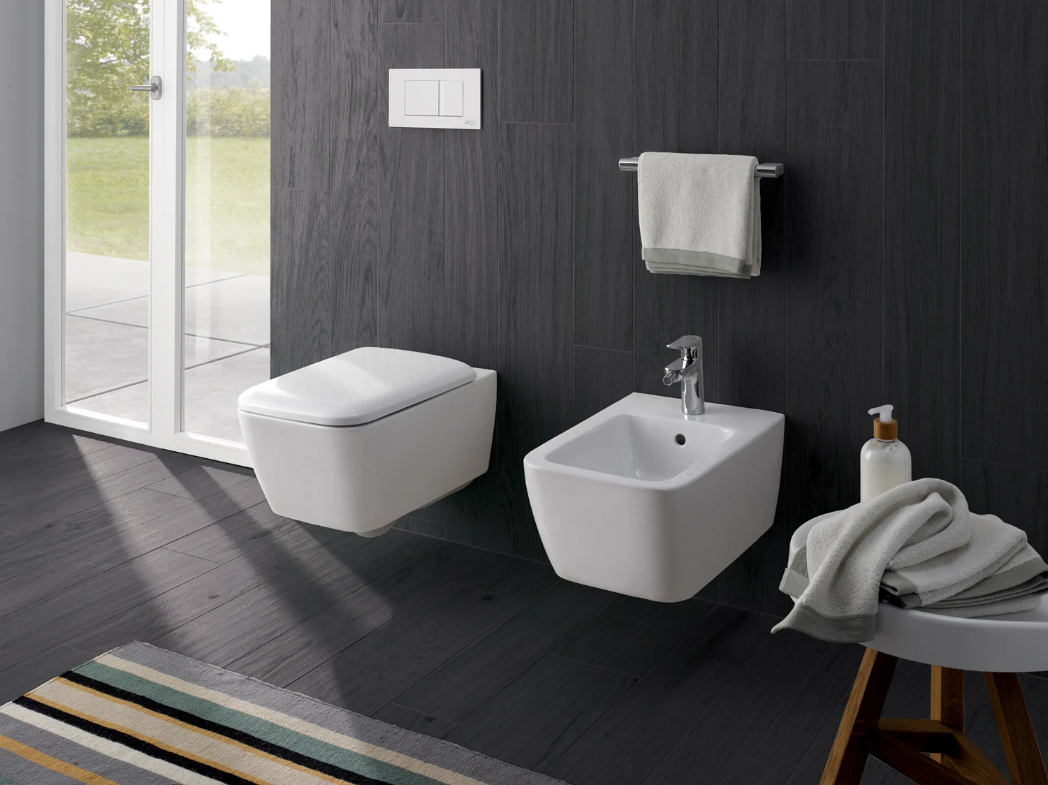 Geberit iCon Square Wand-WC Tiefspüler ohne Spülrand Bild 2