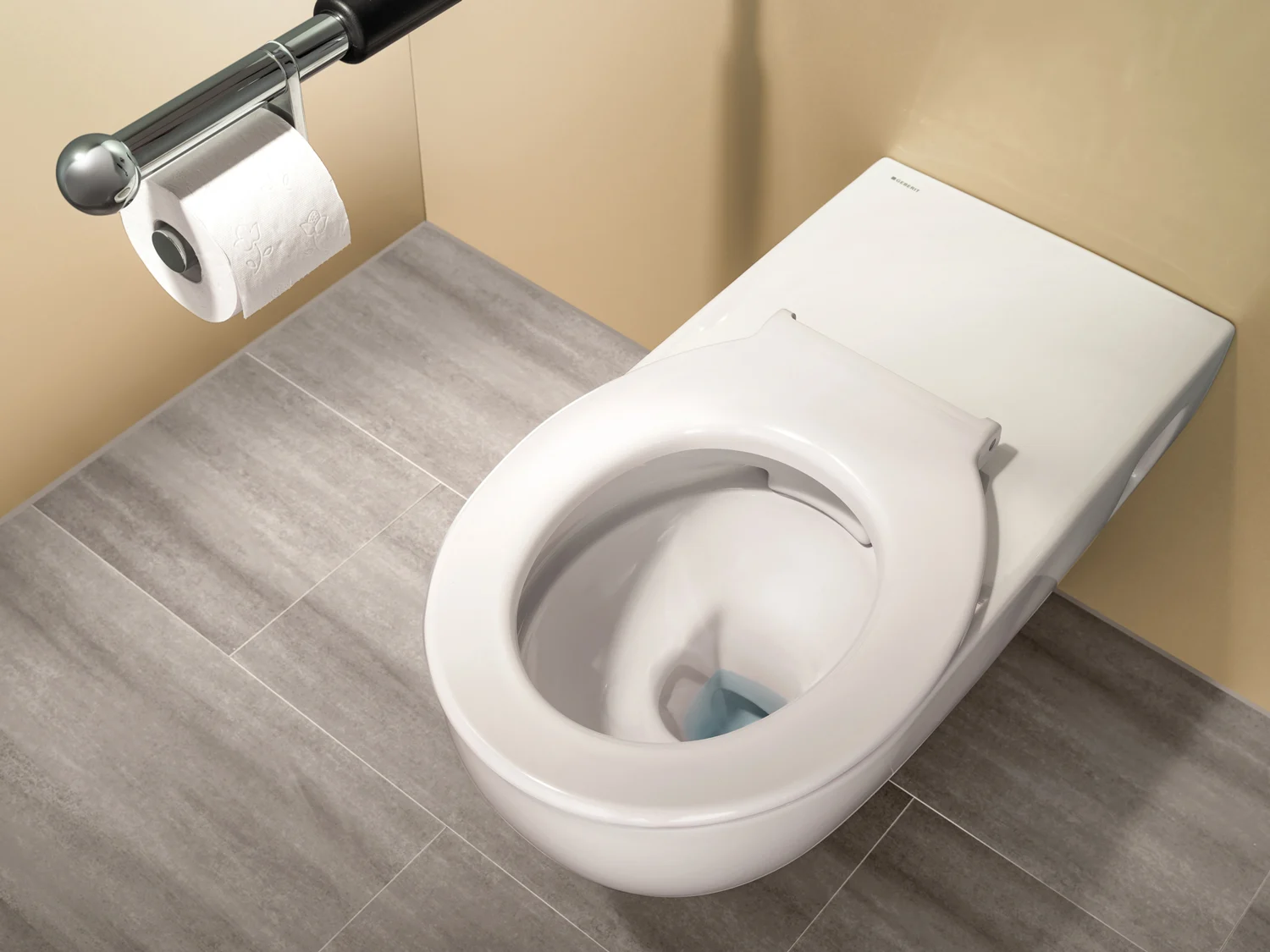 Geberit Renova Comfort Wand-WC, Tiefspüler Bild 2