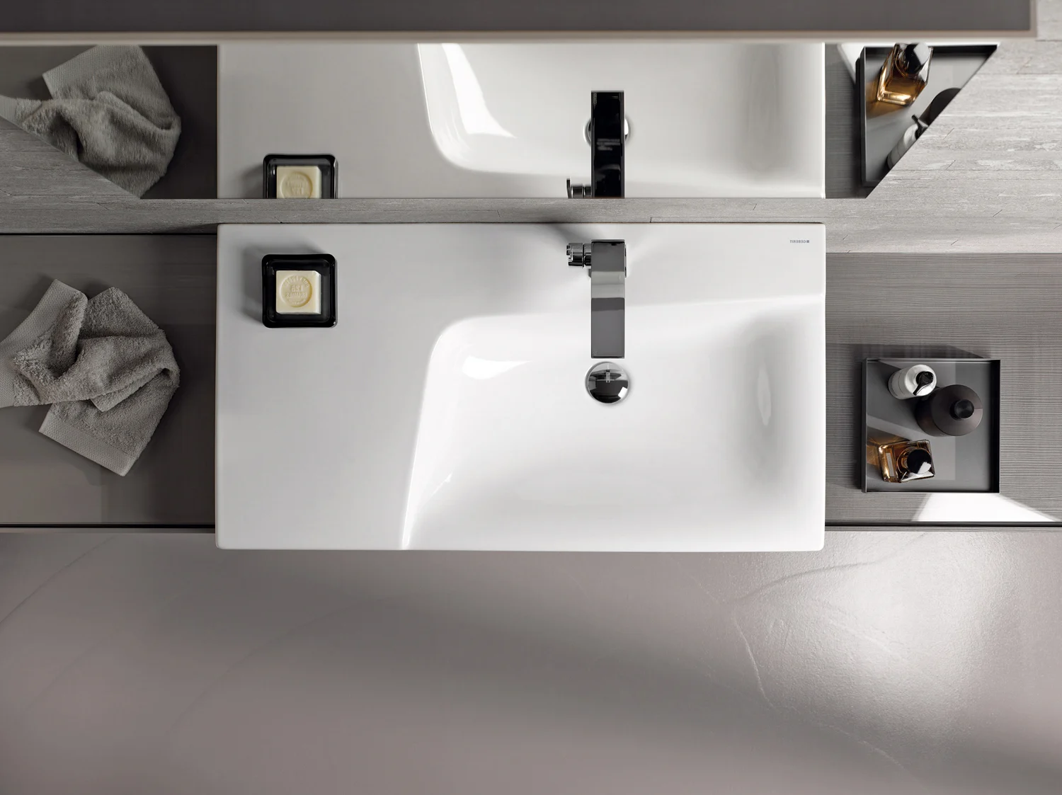 Geberit Xeno² Waschtisch 90 cm mit Ablagefläche links Bild 2